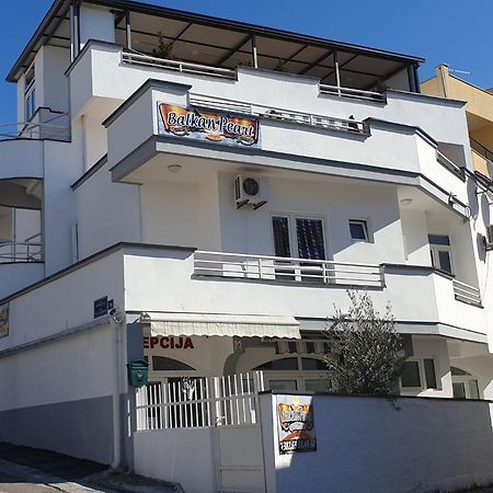 Balkan Pearl Apartments Bar Exterior photo